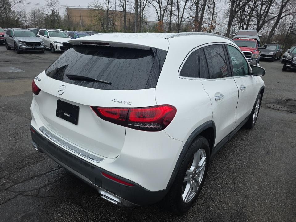 MERCEDES-BENZ GLA-CLASS - 5