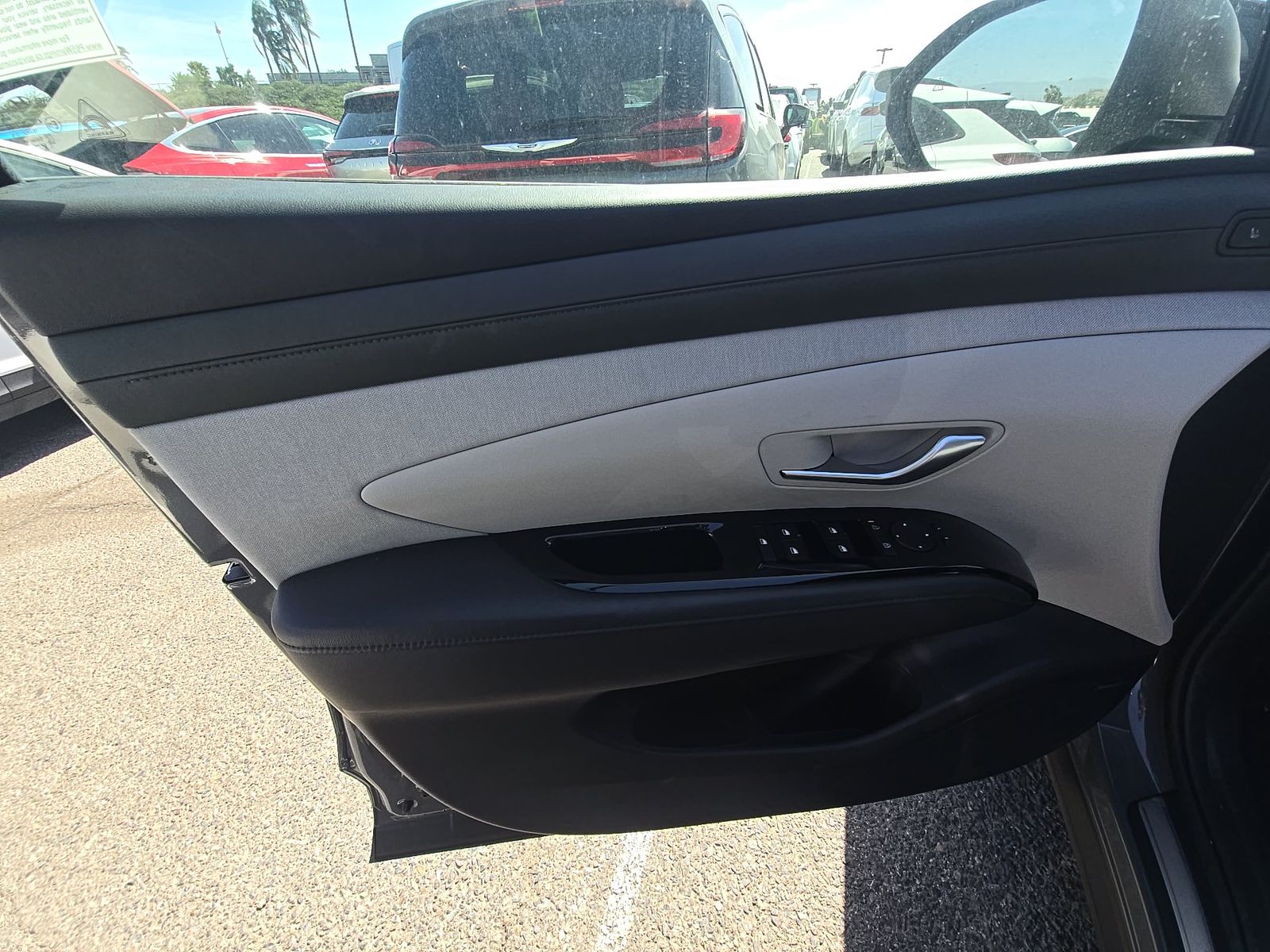 HYUNDAI LIMITED - 10