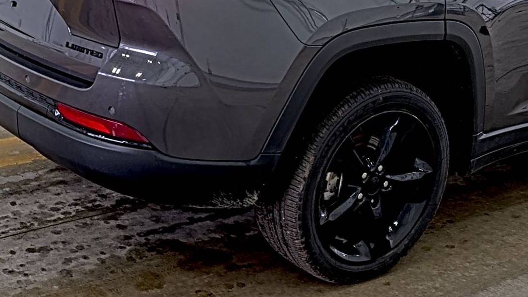 2023 Jeep Grand Cherokee Limited AWD