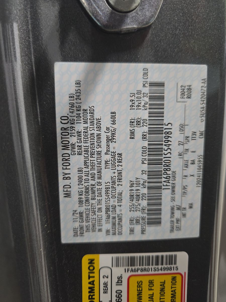 2025 Ford Mustang Dark Horse RWD