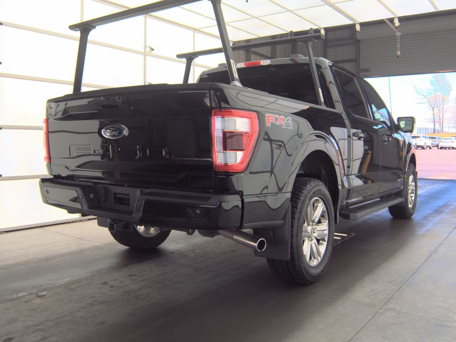 2023 Ford F-150 Hybrid Lariat AWD