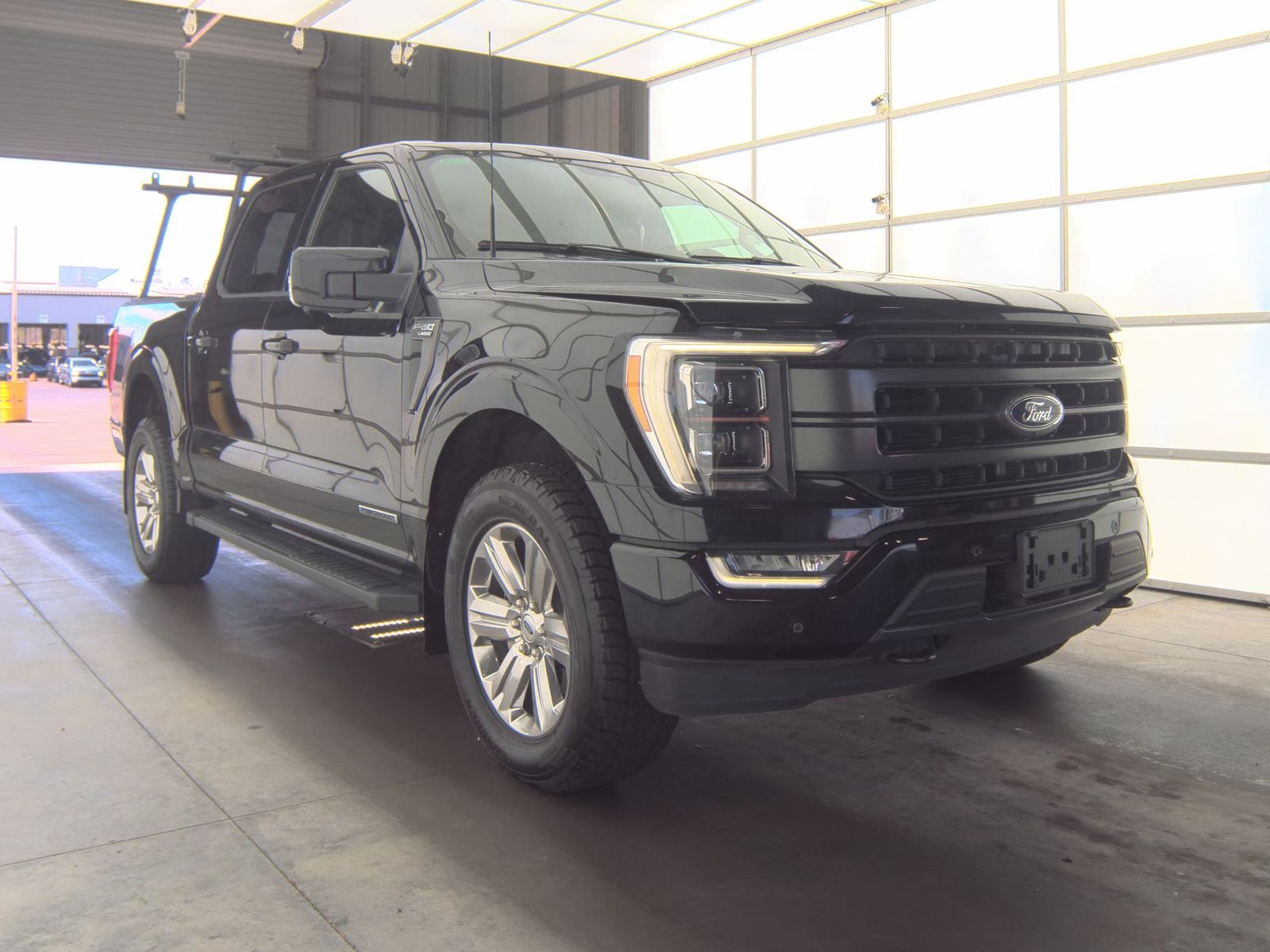 2023 Ford F-150 Hybrid Lariat AWD