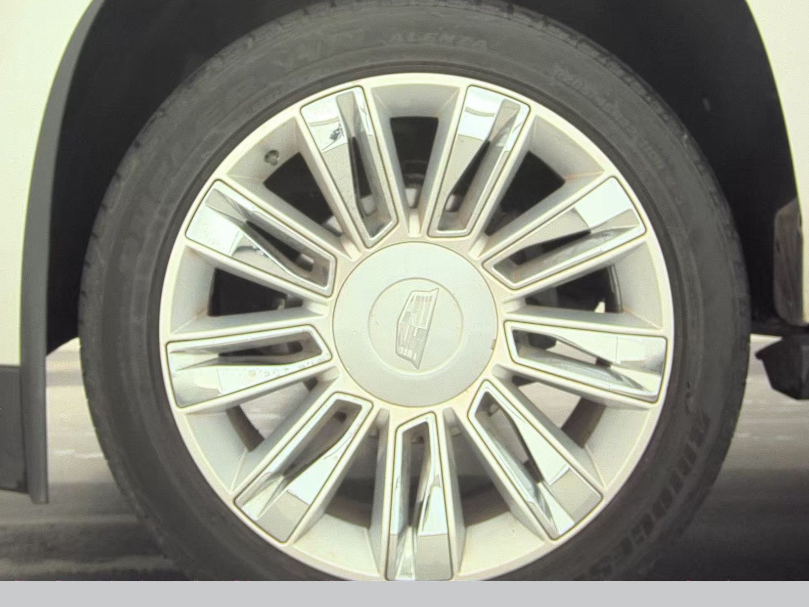 2019 Cadillac Escalade Platinum AWD