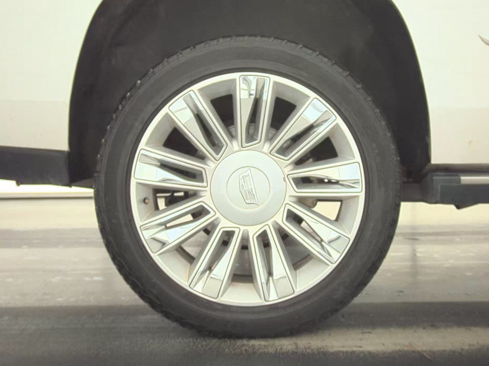 2019 Cadillac Escalade Platinum AWD