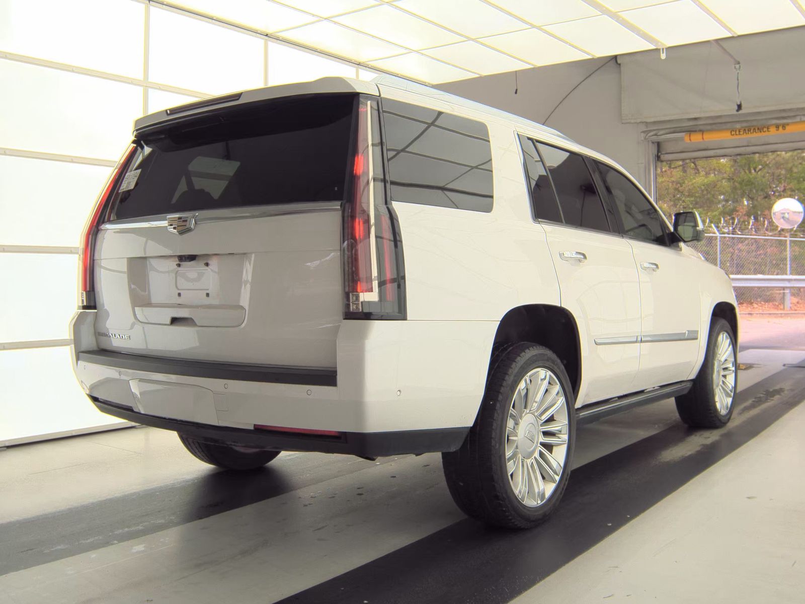 2019 Cadillac Escalade Platinum AWD