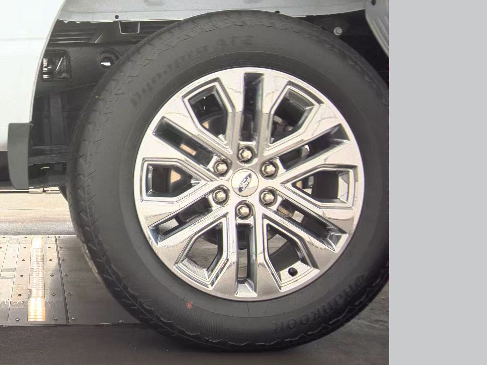 2024 Ford F-150 Lariat AWD