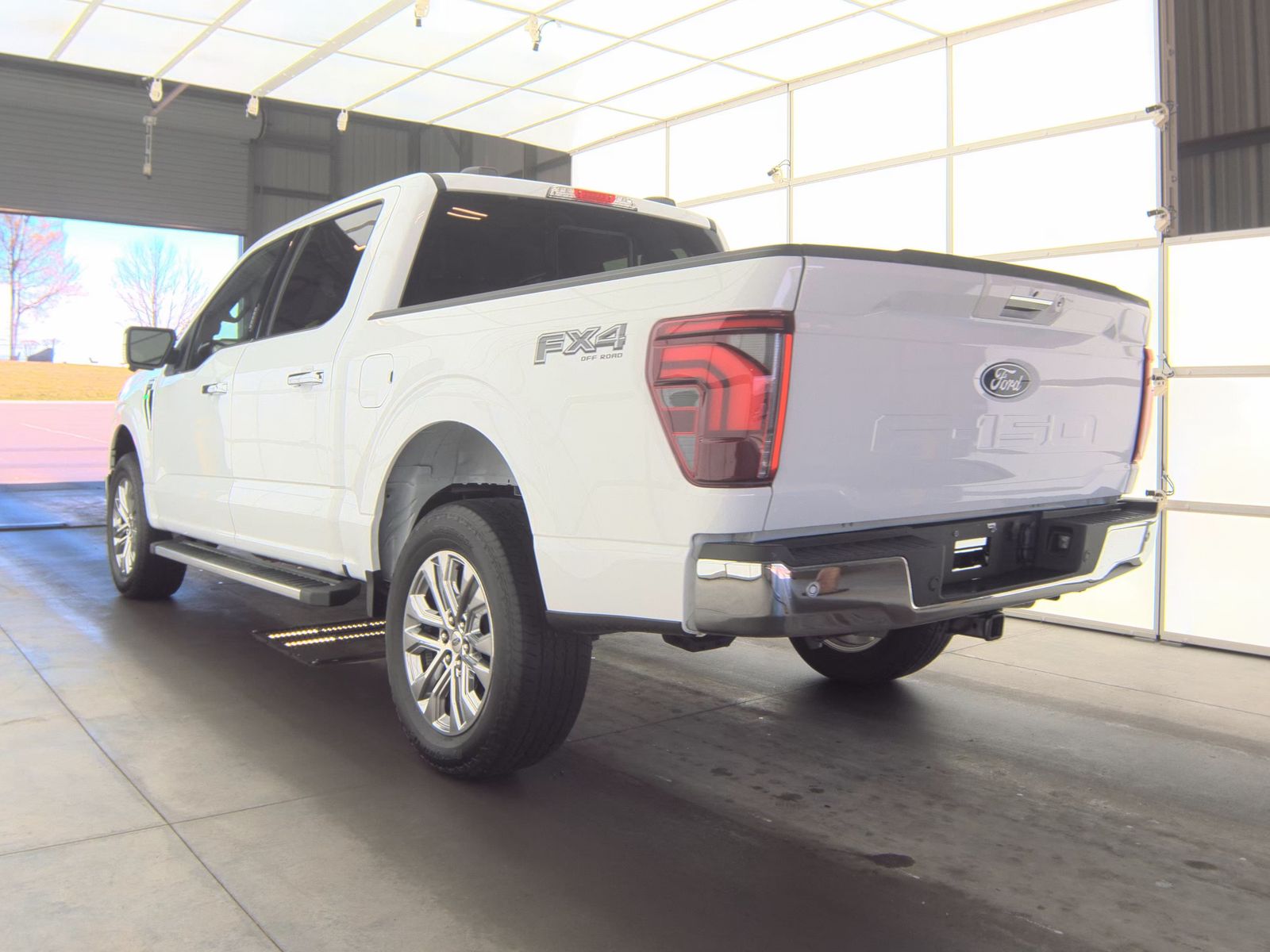 2024 Ford F-150 Lariat AWD