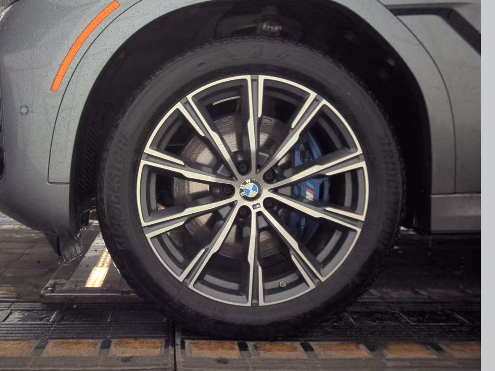 2026 BMW X6 xDrive40i AWD