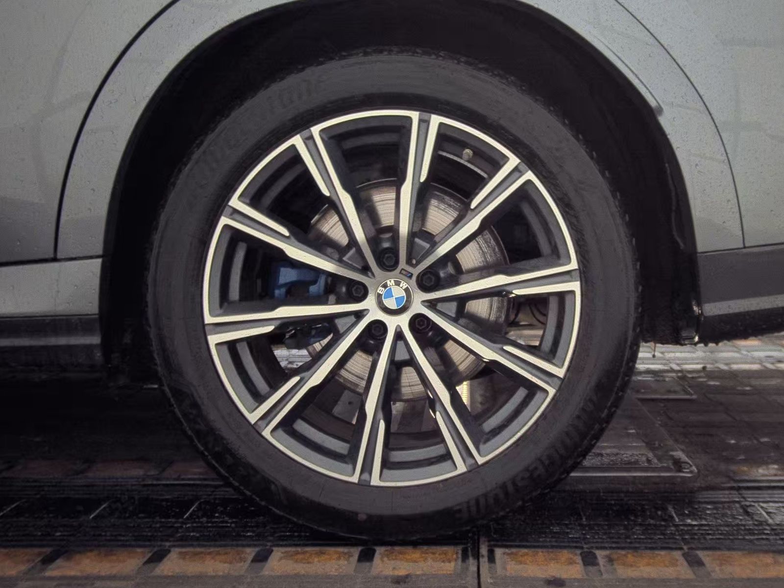 2026 BMW X6 xDrive40i AWD