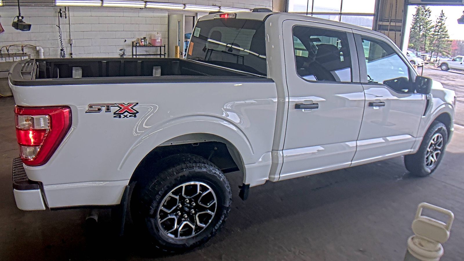 2023 Ford F-150 XL AWD