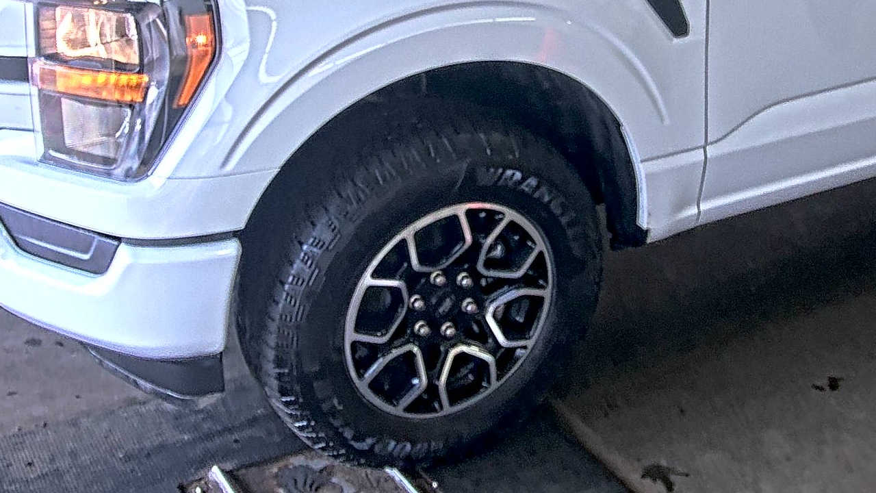 2023 Ford F-150 XL AWD