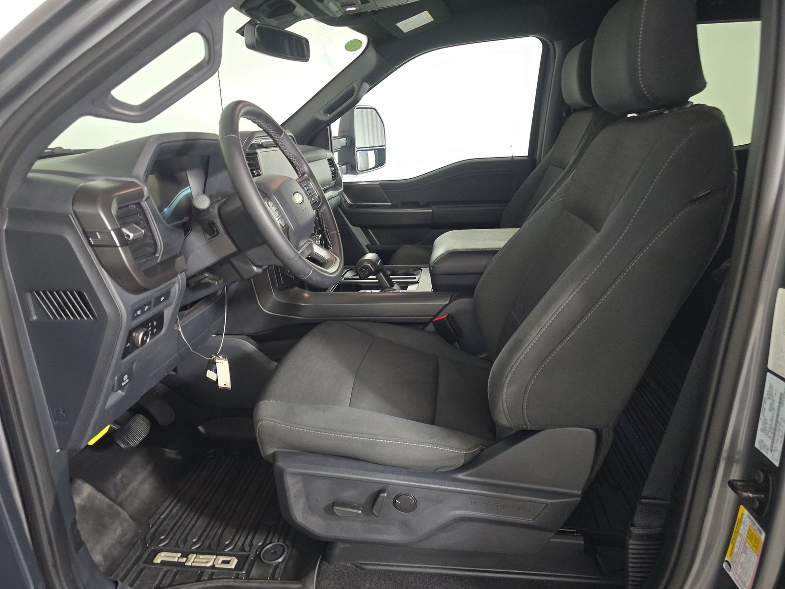 2024 Ford F-150 XLT AWD