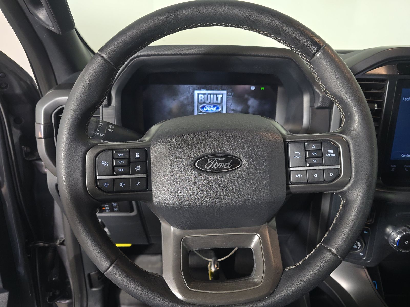 2024 Ford F-150 XLT AWD