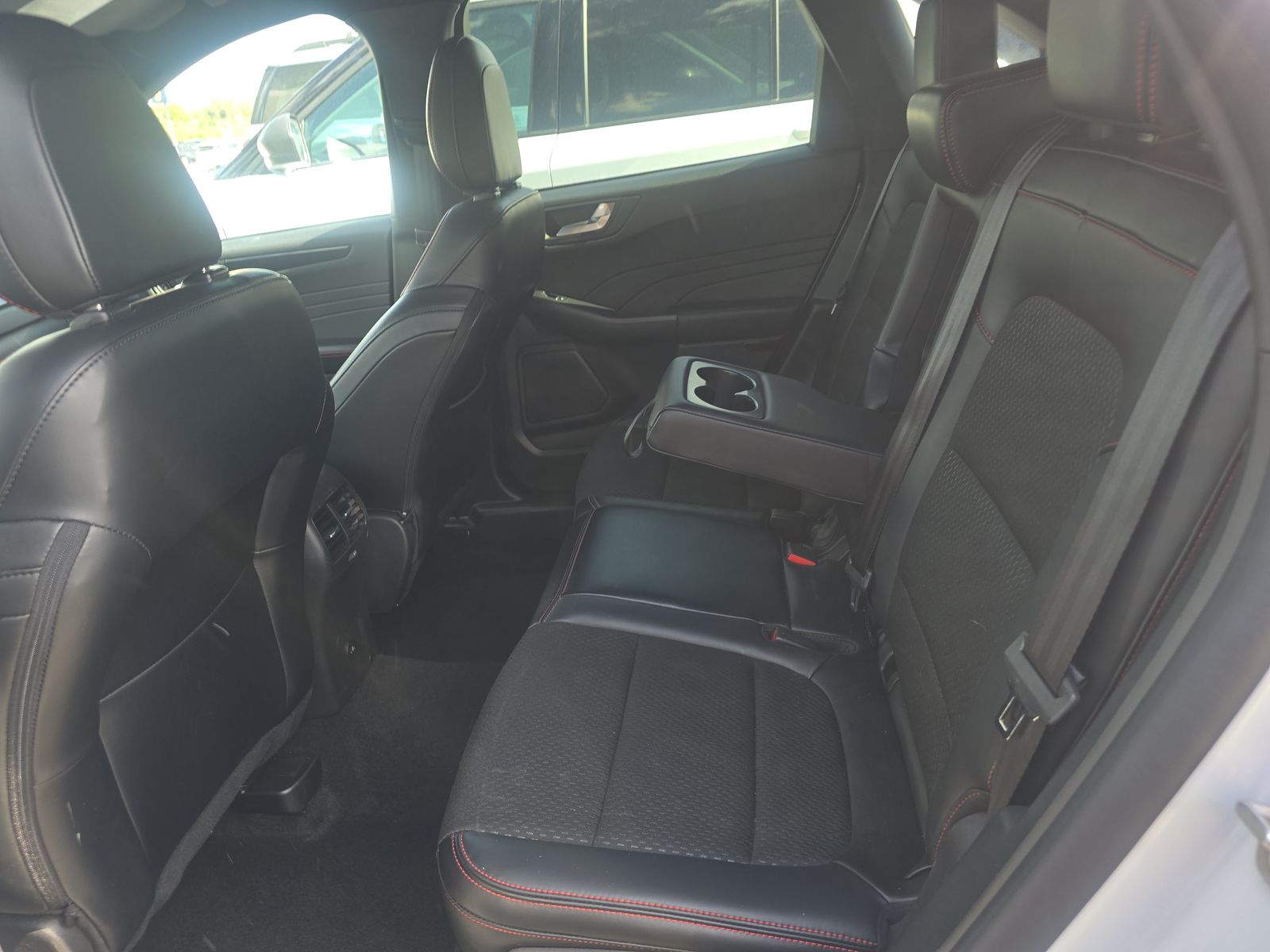 2025 Ford Escape ST-Line FWD