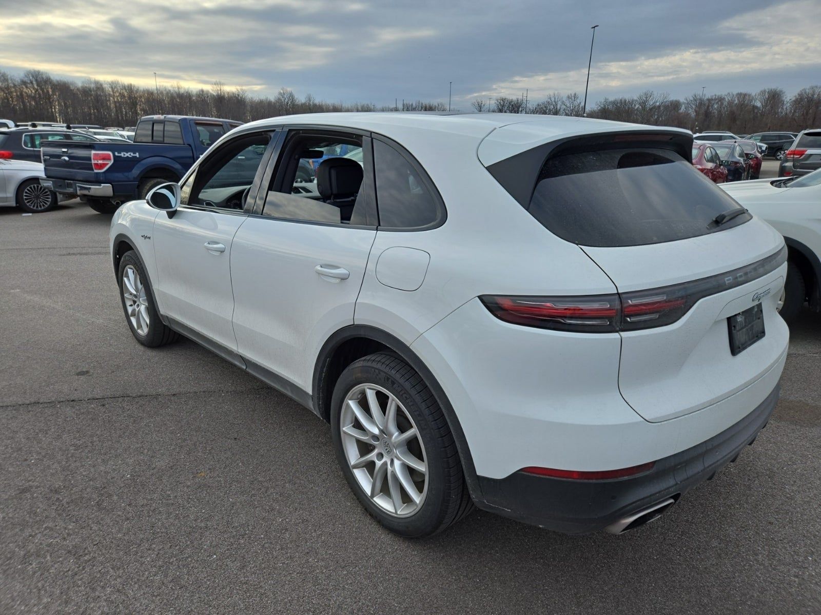 2019 Porsche Cayenne E-Hybrid AWD