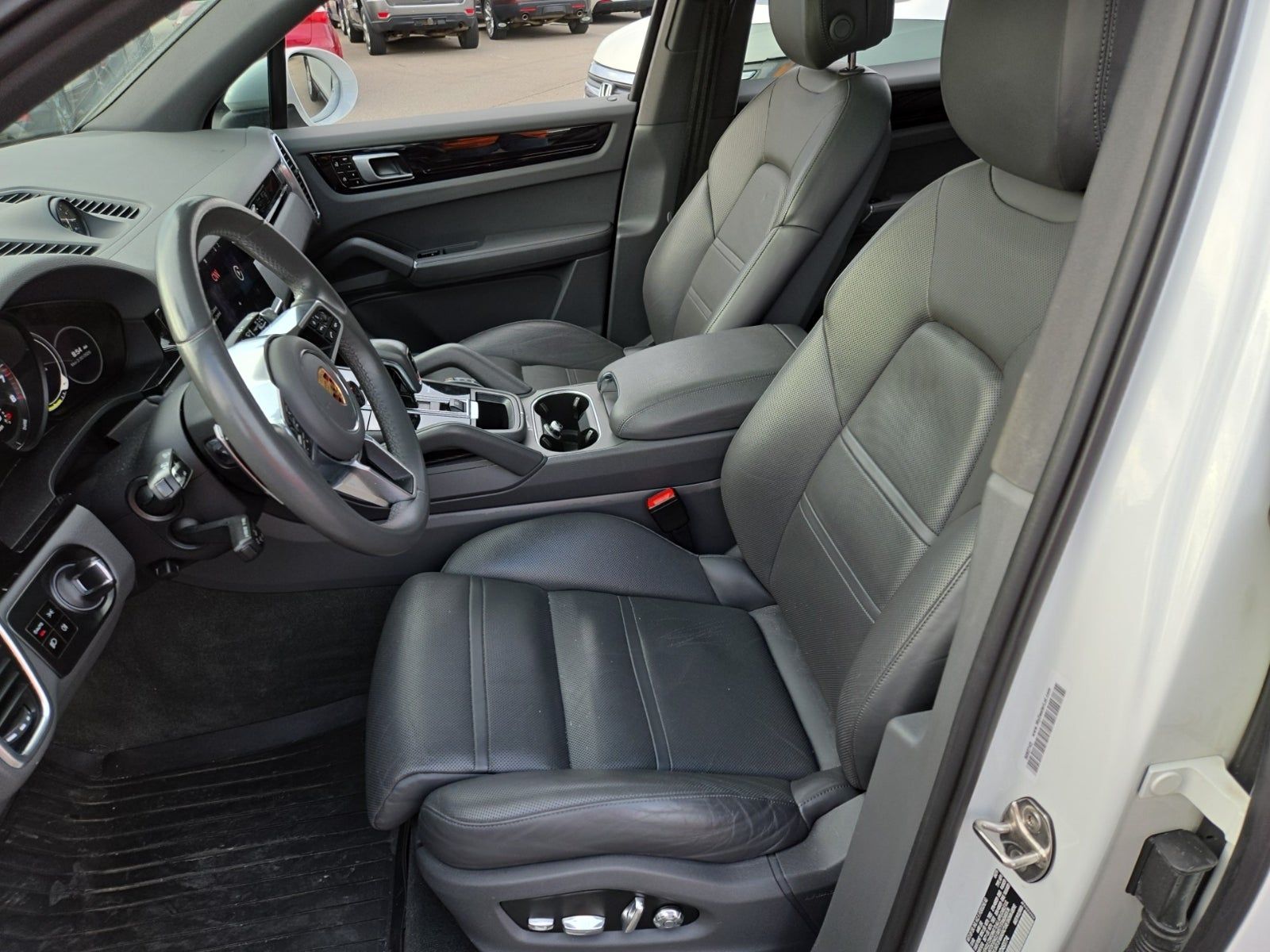 2019 Porsche Cayenne E-Hybrid AWD