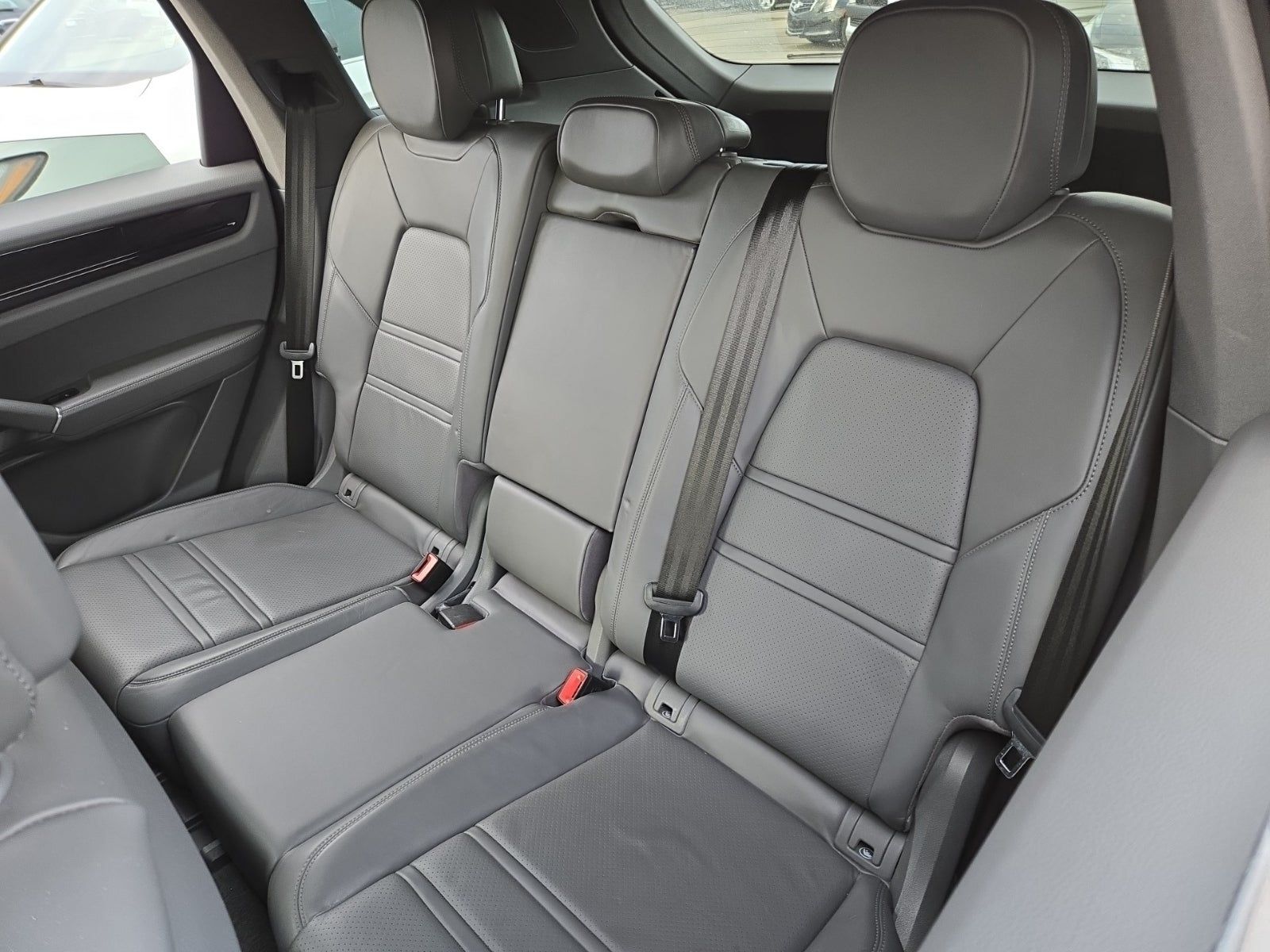 2019 Porsche Cayenne E-Hybrid AWD