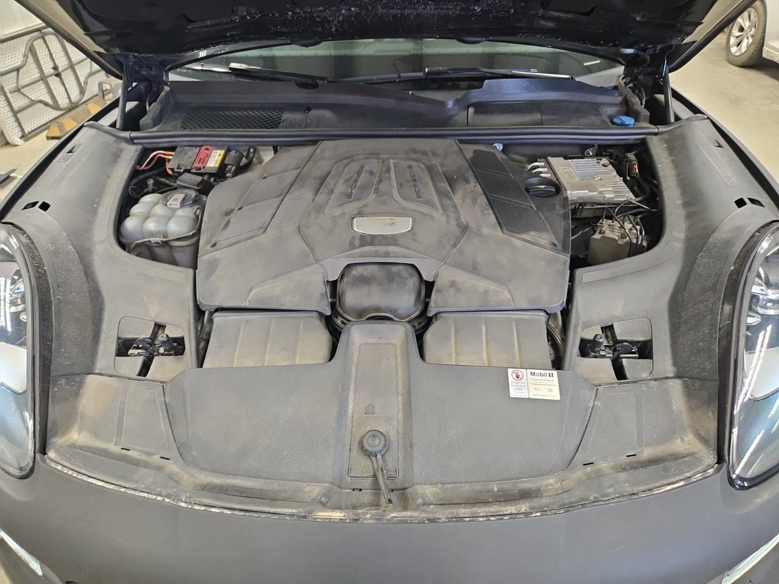 2019 Porsche Cayenne S AWD