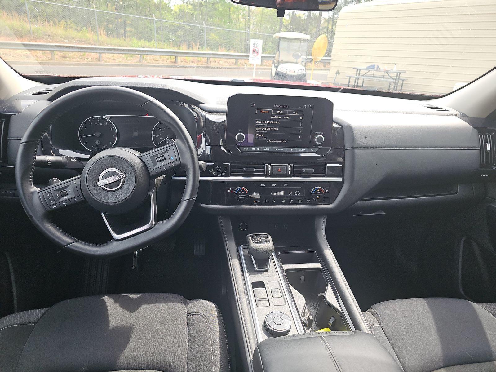 2025 Nissan Pathfinder SV AWD