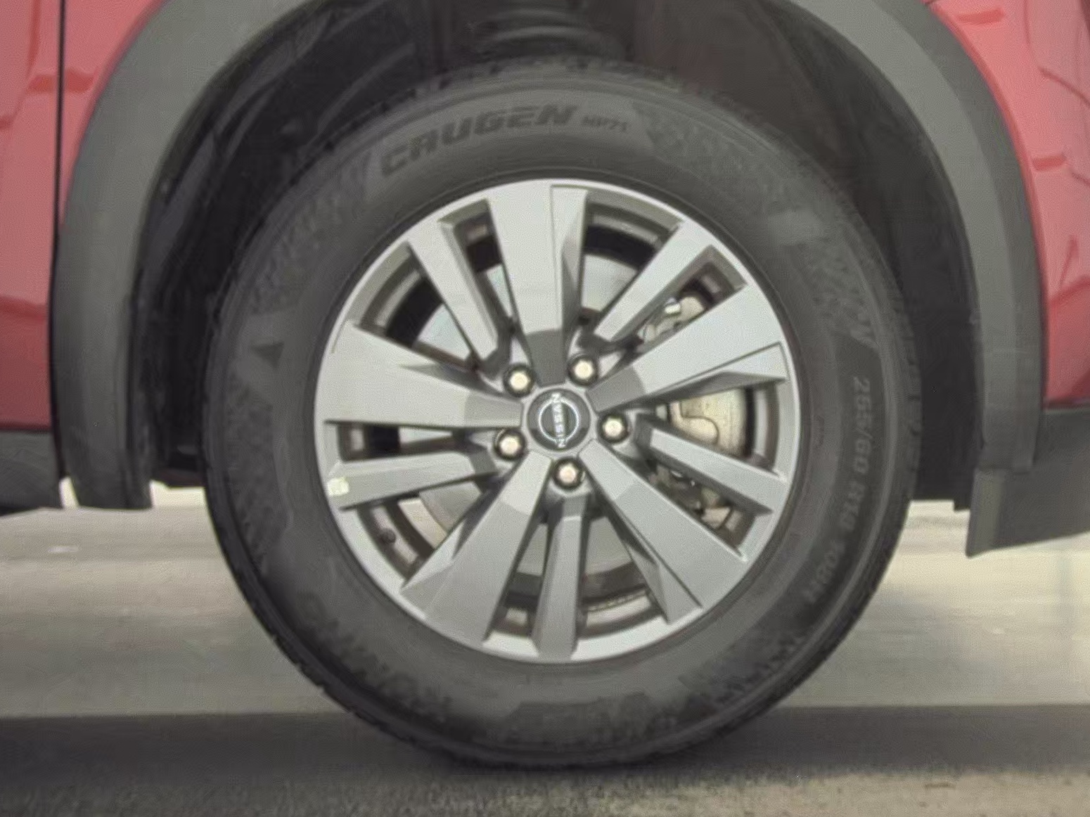 2025 Nissan Pathfinder SV AWD