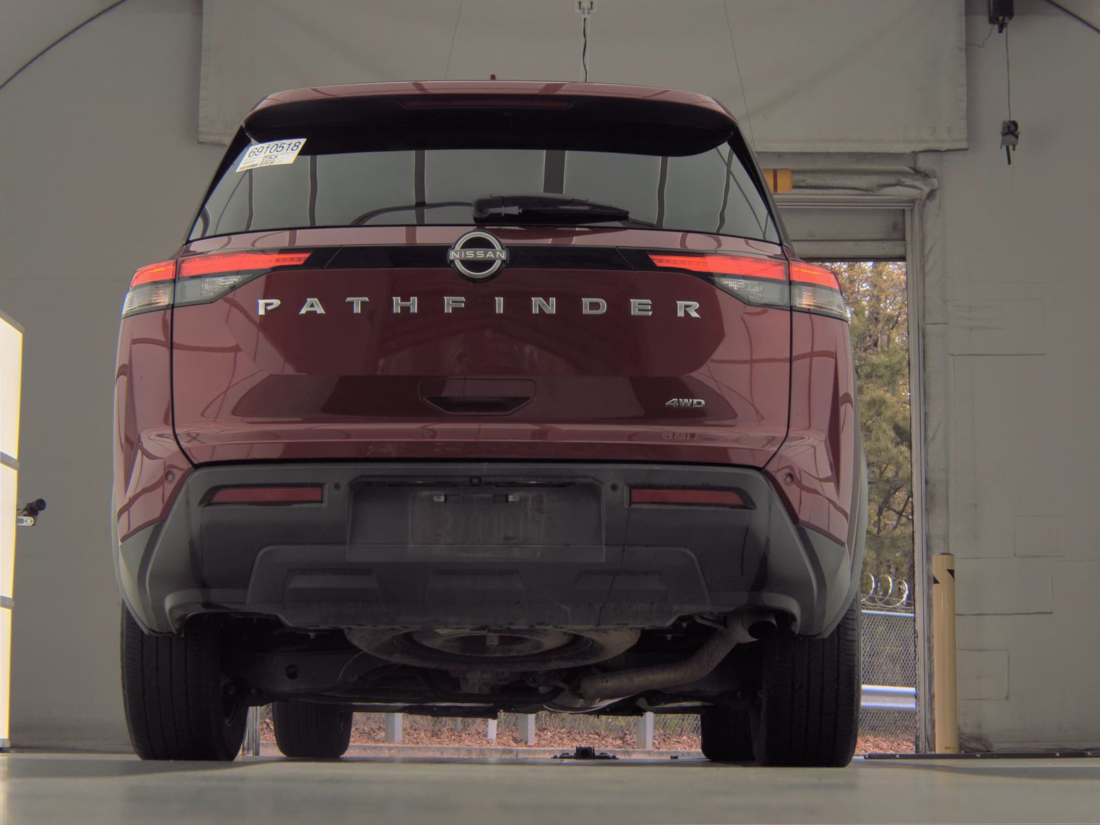 2025 Nissan Pathfinder SV AWD