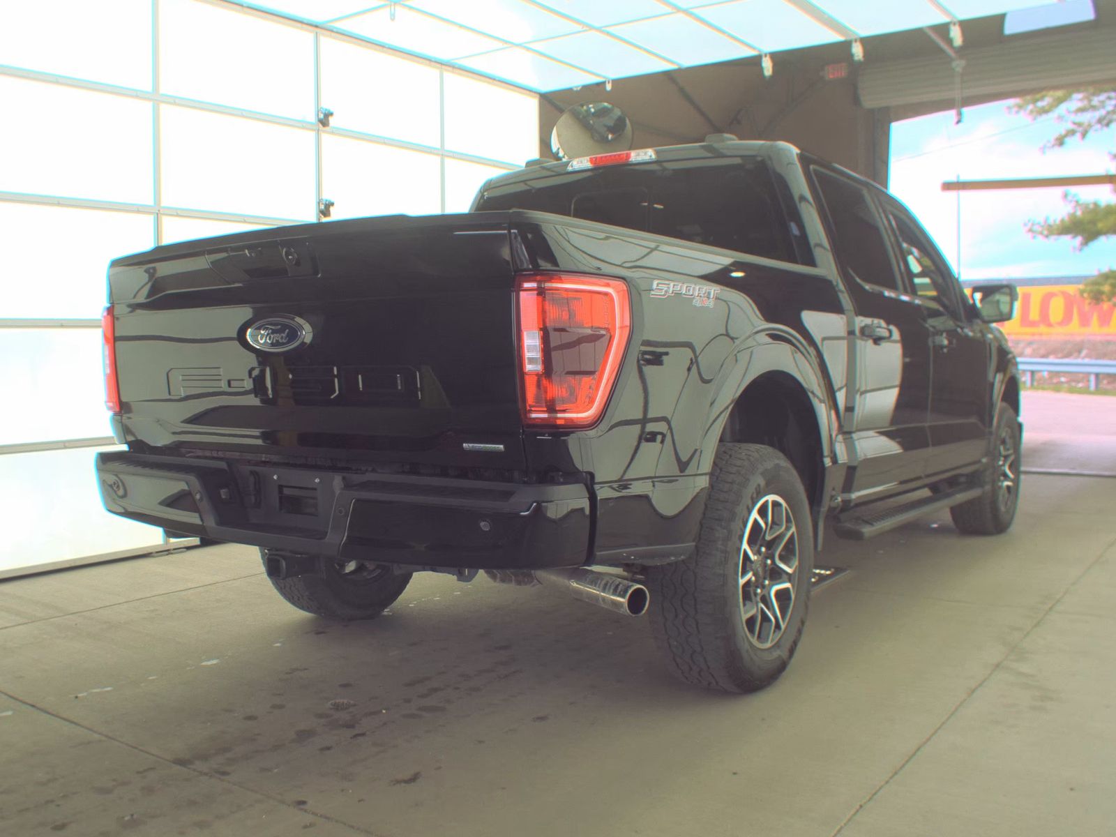 2023 Ford F-150 XLT AWD