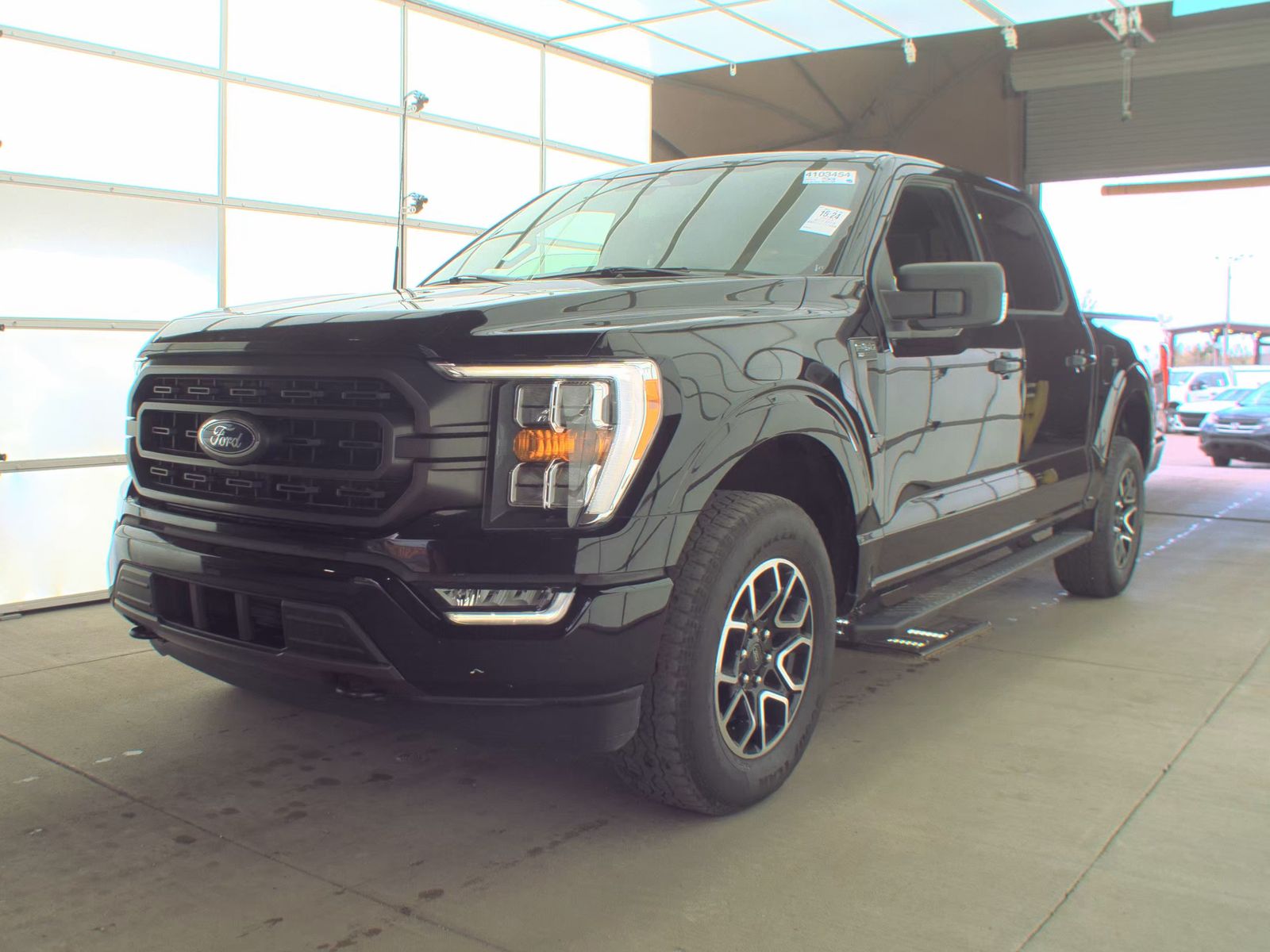 2023 Ford F-150 XLT AWD
