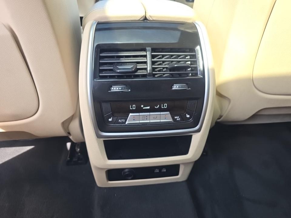 2021 BMW X7 xDrive40i AWD