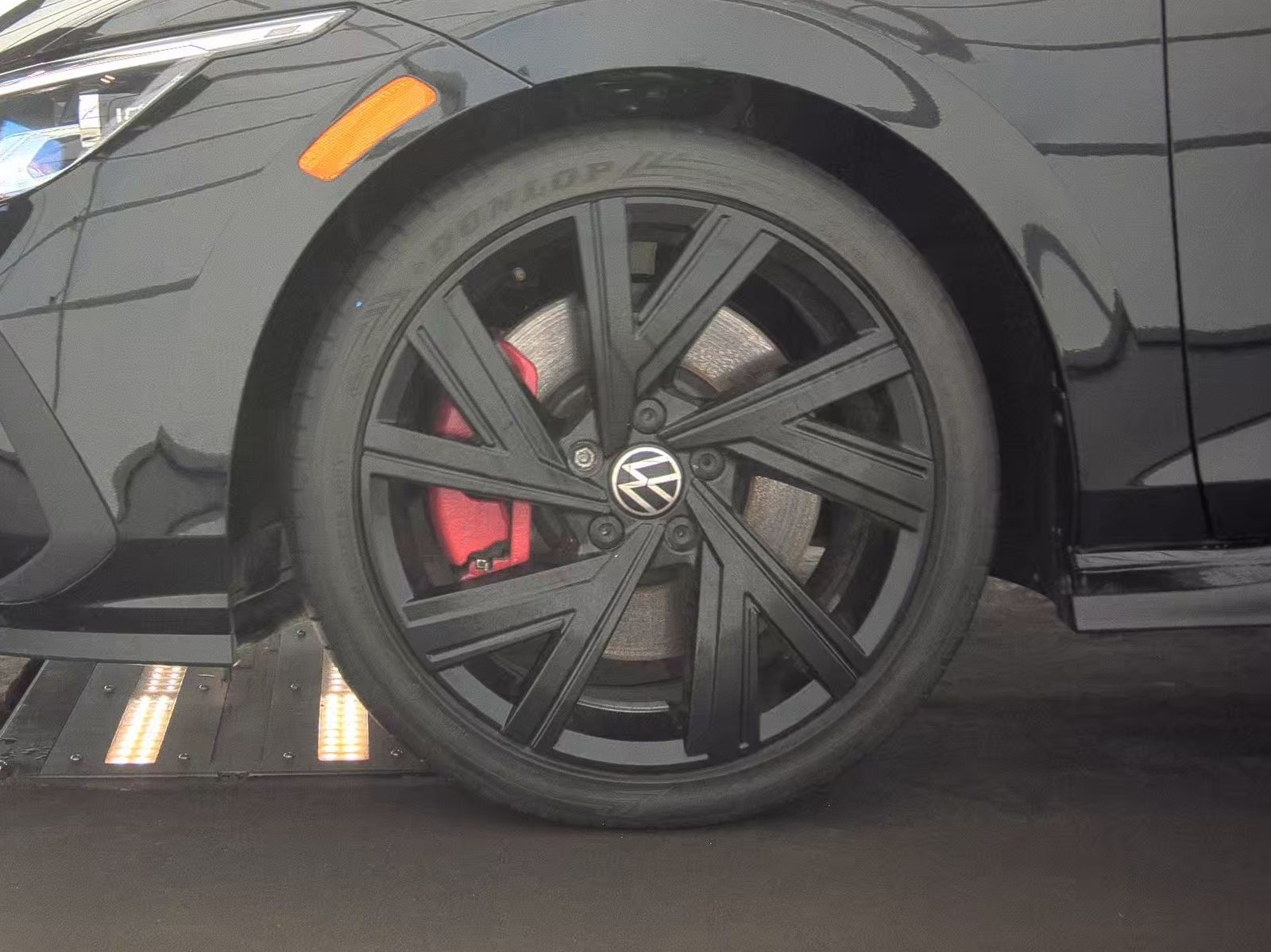 2022 Volkswagen Golf GTI 2.0T SE FWD