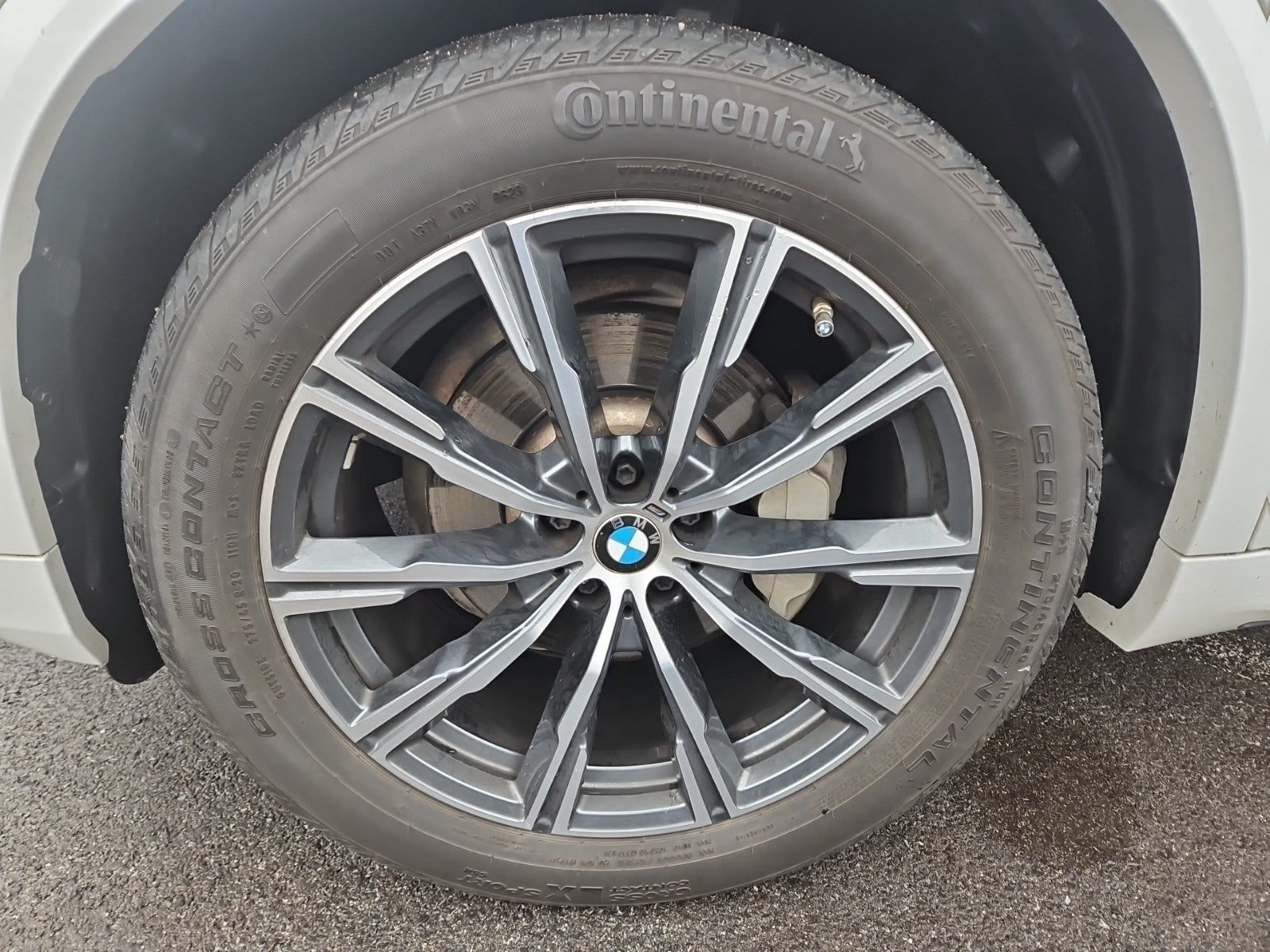 2022 BMW X5 xDrive40i AWD