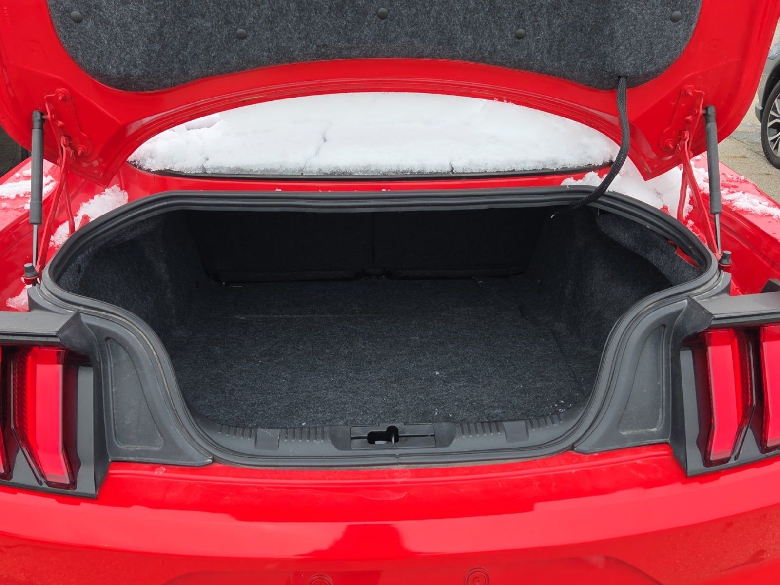 2018 Ford Mustang GT Premium RWD