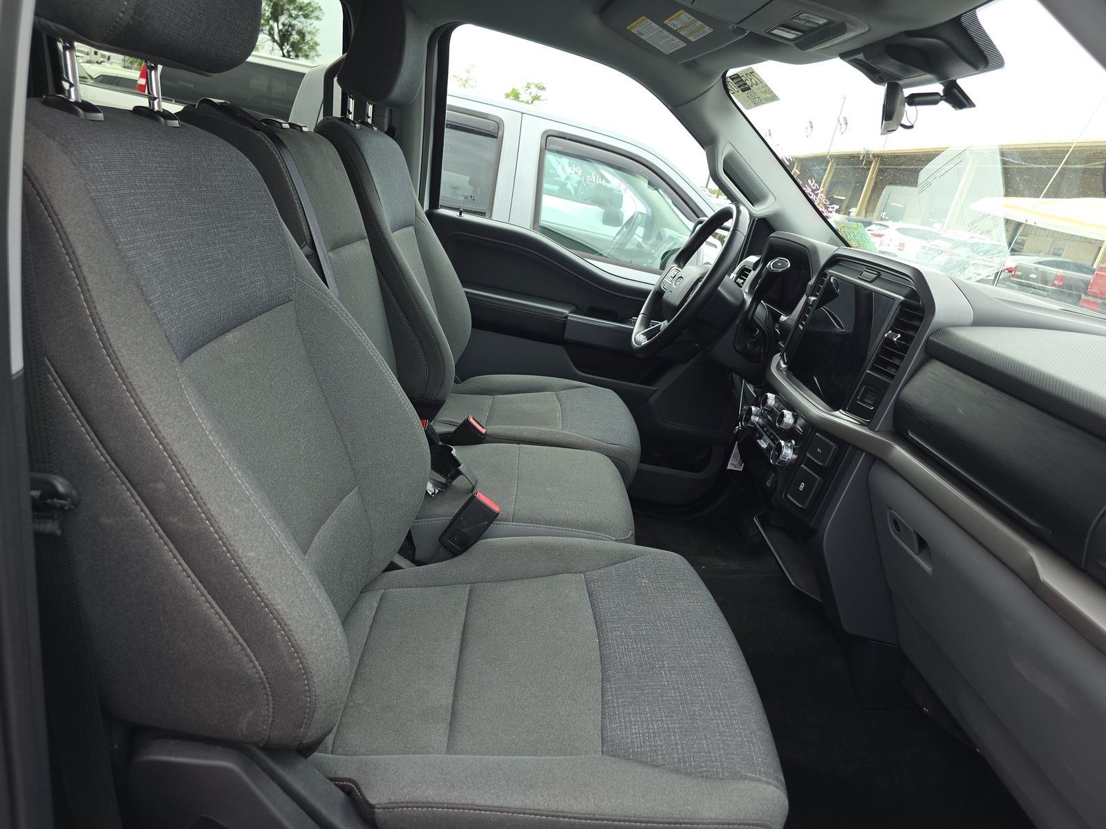 2025 Ford F-150 XLT AWD