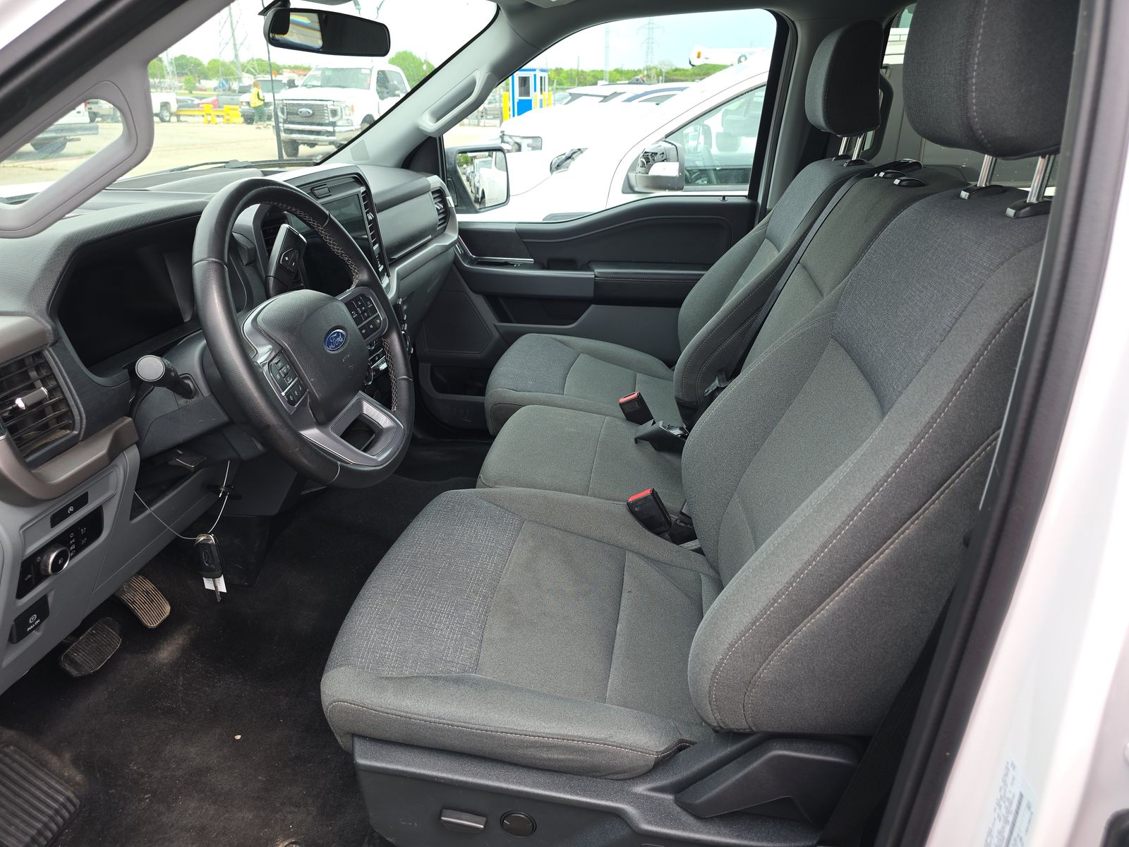 2025 Ford F-150 XLT AWD