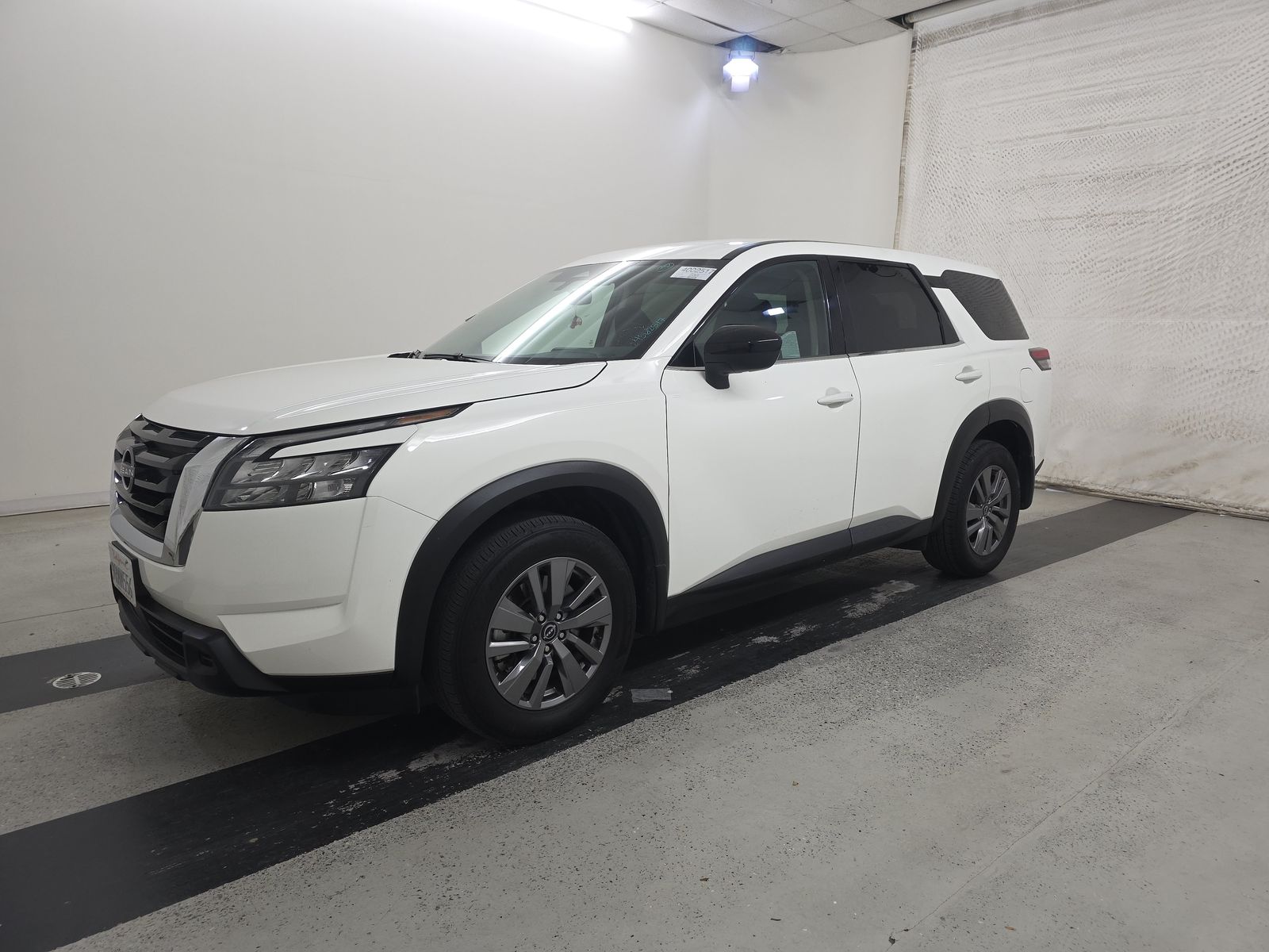 2024 Nissan Pathfinder S FWD