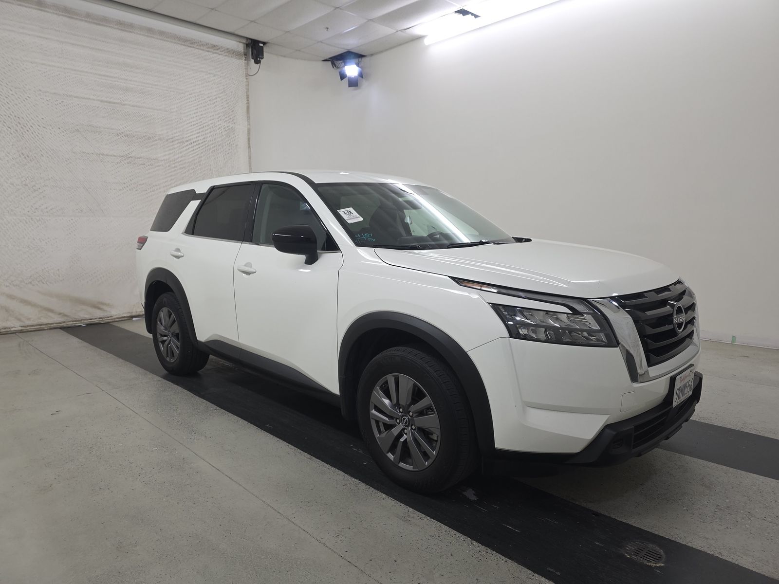 2024 Nissan Pathfinder S FWD