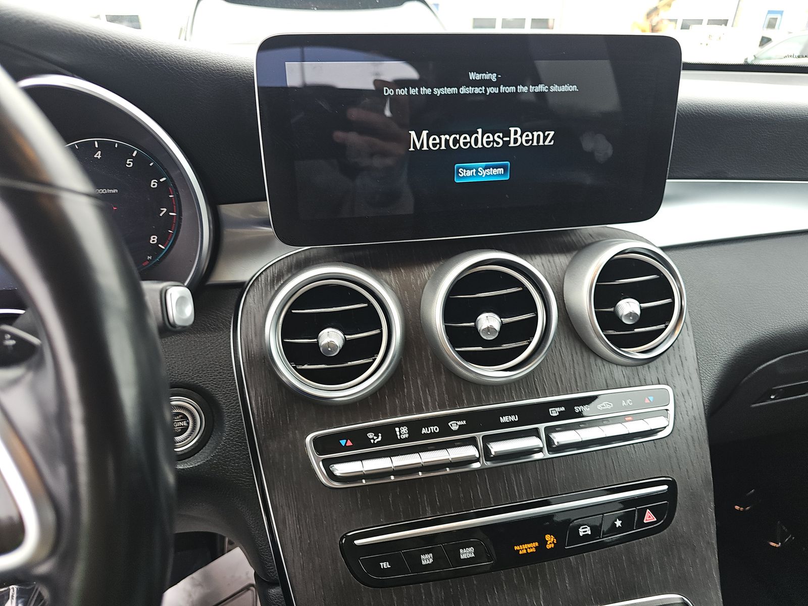 2022 Mercedes-Benz GLC GLC 300 AWD