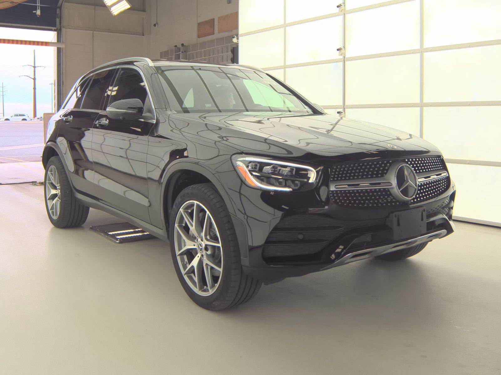 2022 Mercedes-Benz GLC GLC 300 AWD