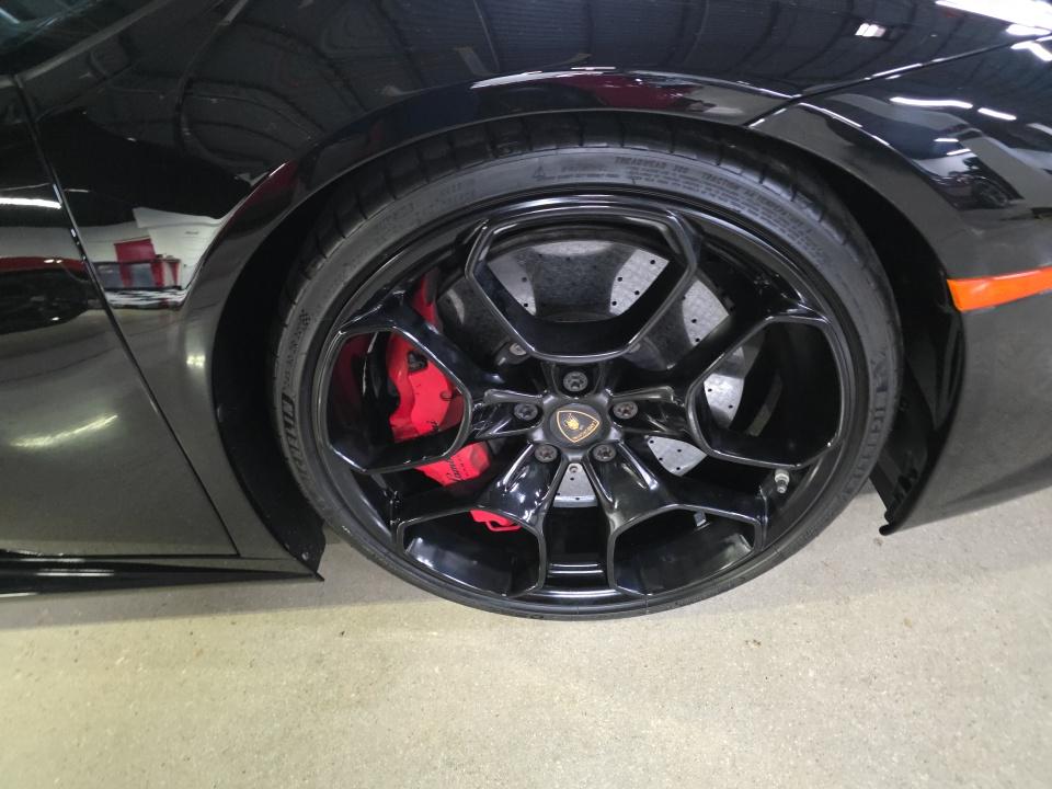 2017 Lamborghini Huracan LP 610-4 AWD