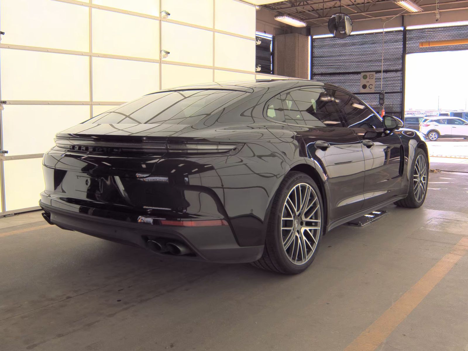 2024 Porsche Panamera Base RWD