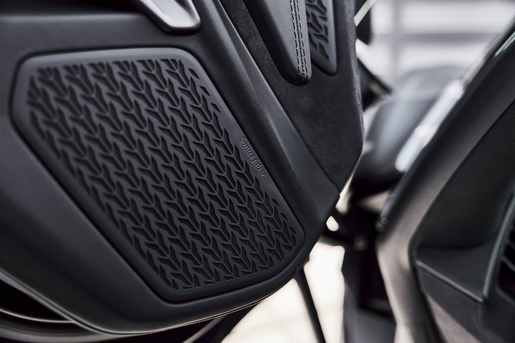 2025 Lamborghini Revuelto Base AWD