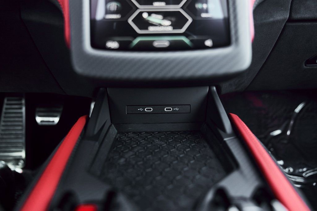 2025 Lamborghini Revuelto Base AWD