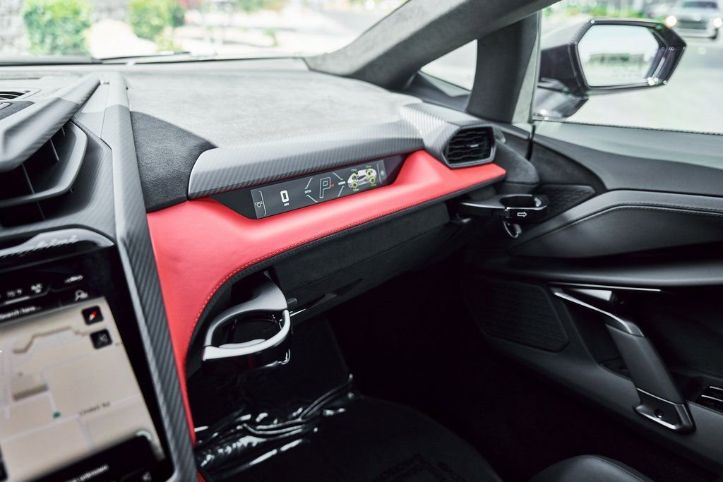 2025 Lamborghini Revuelto Base AWD