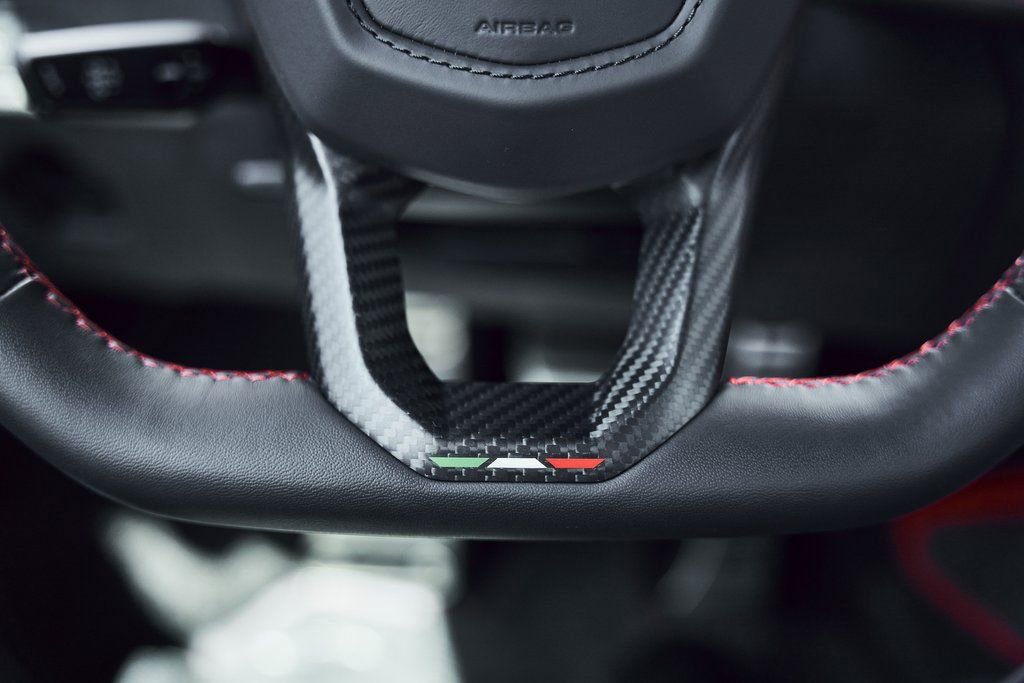 2025 Lamborghini Revuelto Base AWD