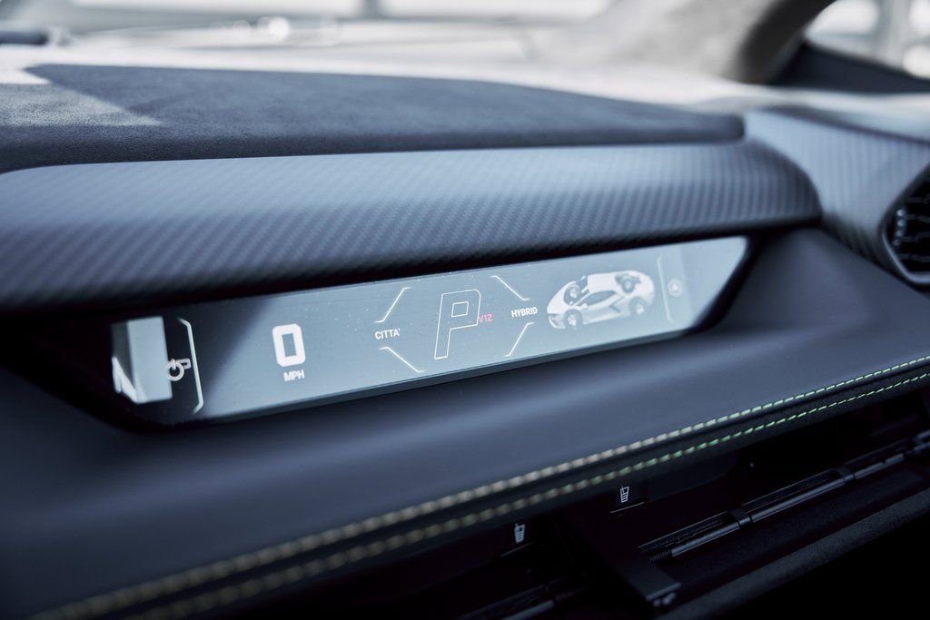 2025 Lamborghini Revuelto Base AWD