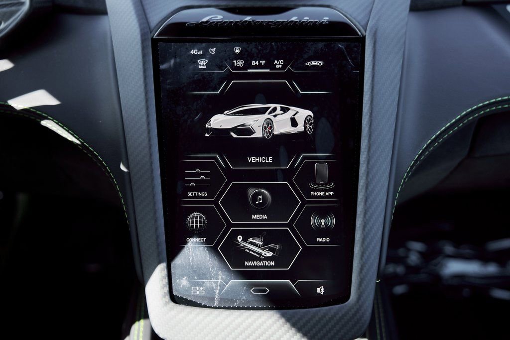 2025 Lamborghini Revuelto Base AWD