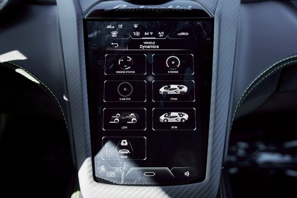 2025 Lamborghini Revuelto Base AWD