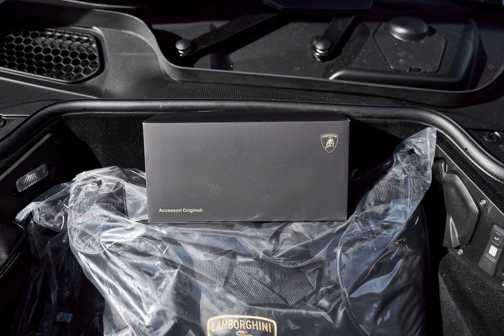 2025 Lamborghini Revuelto Base AWD