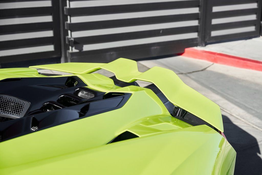 2025 Lamborghini Revuelto Base AWD