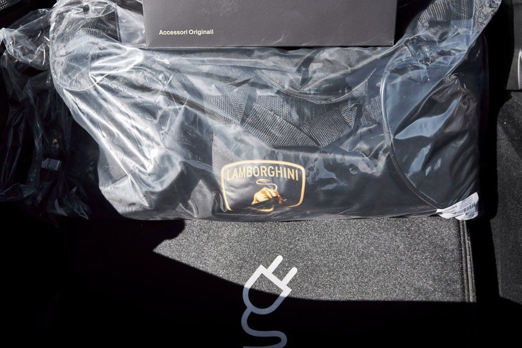 2025 Lamborghini Revuelto Base AWD