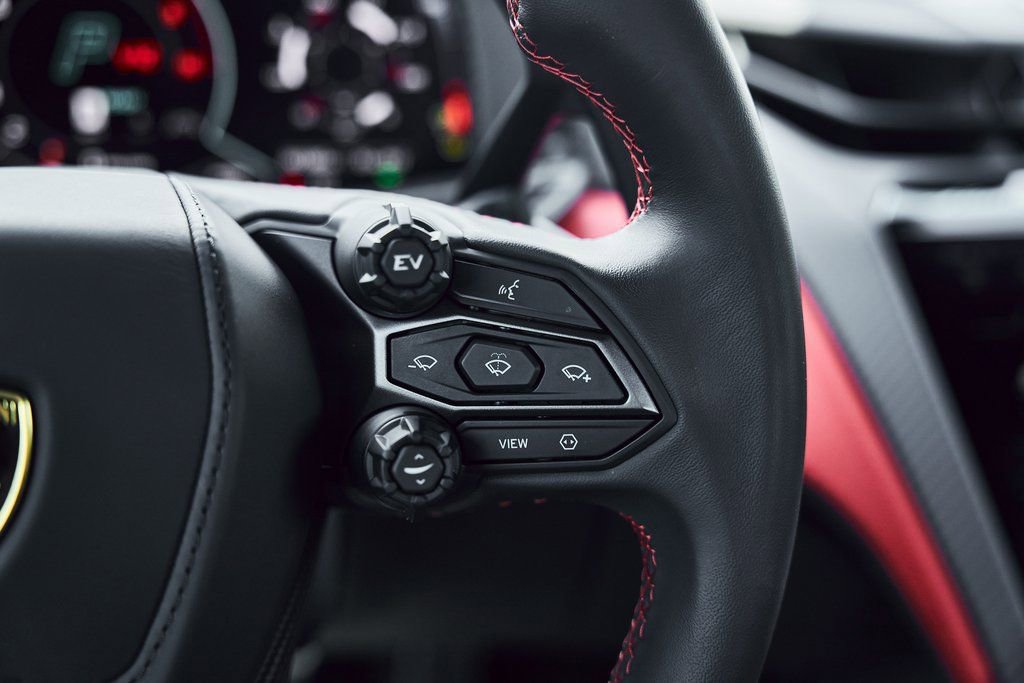 2025 Lamborghini Revuelto Base AWD